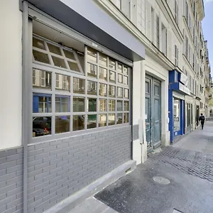 Bright Charming Modern Studio By Dreamy Canal St Martin 10eme Metro Goncourt , Paris France